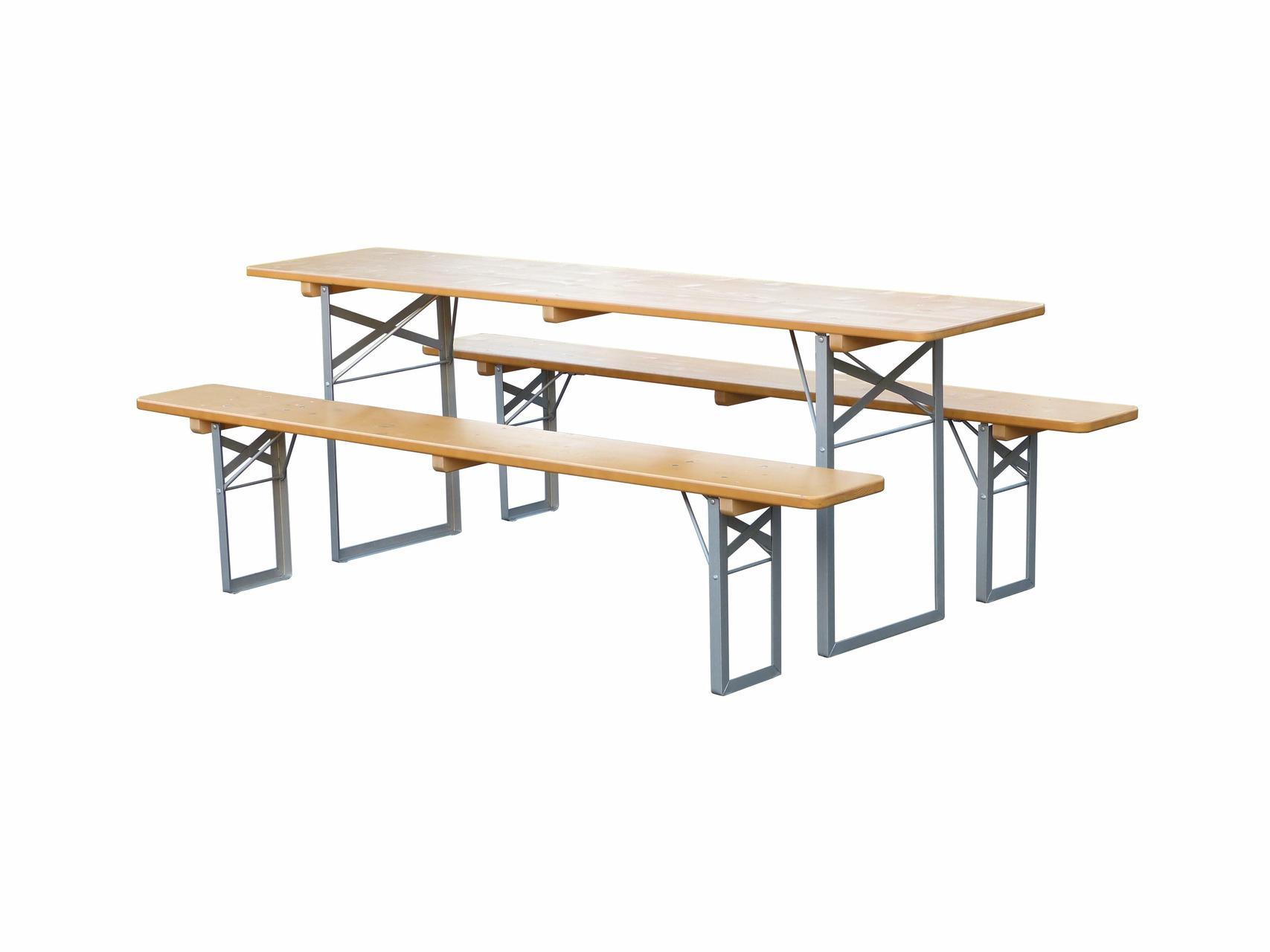 Garnitur Standard Nussfa. lasiert Tisch 50cm, Gestell silber