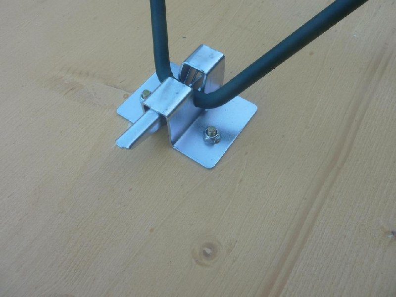 Garnitur Standard Nussfa. lasiert Tisch 50 cm, Gestell gr.